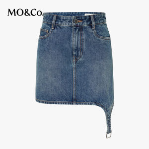 MO&Co. | Chân Váy Ngắn Jean Rửa Retro Dây Đai A-line Cao