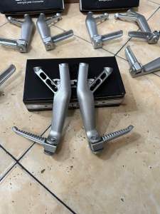Footstep belakang yamaha r1m