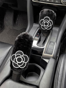 Universal ฤดูหนาว เกียร์รถเกียร์ Shift Cover สุนัข Plush Manual อัตโนมัติ Shift Gear Lever เบรคมือ Cover < Ne1> หมี/ลูกสูบ/สัตว์เล็กรูปแบบ