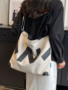 Japanese Style Large Capacity Canvas Tote Bag Alphabet Shoulder Crossbody Bag for Commuting And Work Simple And Lazy