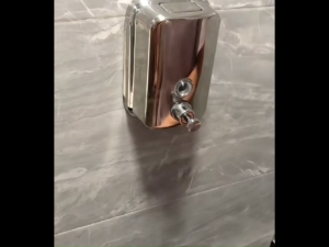 เครื่องจ่ายสบู่เหลวในห้องน้ำ เจลล้างมือแบบติดผนัง ขนาดขวด 500ml วัสดุ:สแตนเลส แบบติดผนัง ระบบจ่ายสบู่เหลวอัตโนมัติ