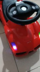 [FREESHIP] Xe ô tô cho bé ôtô chòi chân có nhạc có đèn cho bé [XOTO]  bảo hành 6 tháng