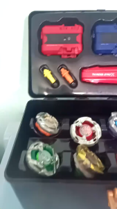 เบลย์เบลด ชุดลูกข่าง Combo Set THUNDER GYRO X มีกล่องให้ พร้อมส่ง เบย์เบลดซื้อเซ็ตนี้สุดคุ้ม พร้อมส่ง เซ็ตลูกข่างสุดคุ้ม พร้อมส่งในไทย.ของเล่นเด็ก