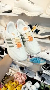 GIẦY THỂ THAO NỮ KẺ 3 SỌC THỜI TRANG QC CAO CẤP