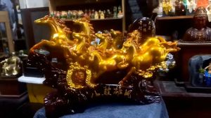 Tượng Bát mã phong thủy - Bát mã Hùng phong. trang trí phong thủy nhà cửa.