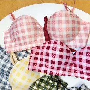 เสื้อใน แฟชั่นสำหรับผู้หญิง บาร์เซียร์ ชุดชั้นใน ลายตาราง สินค้าพร้อมส่งจากไทย DOT-1