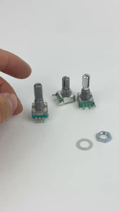 Triết áp vô cực xoay 360 độ EC11 có chức năng nhấn bật tắt loại 5 chân có thể thay thế cho mạch XY Sinilink