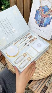 Bộ trang điểm 8 món Youli có túi làm quà tặng