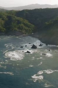 SOARFLY A28Q 30W 60000mAh Fast Charging Powerbank Heavy Duty Powerbank with Flashlight （7x output port & 2x Input Port）for Camping Large capacity power bank