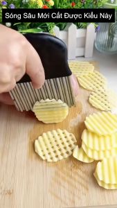 Dụng Cụ Cắt Lát Khoai Tây Rau Củ Quả Hình Gợn Sóng Sâu Rõ Nét