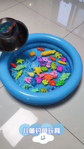 Bộ đồ chơi câu cá cho bé 42 chi tiết có gắn nam châm bao gồm cần câu nhựa bể phao 2 tầng cho trẻ thỏa thích vui chơi