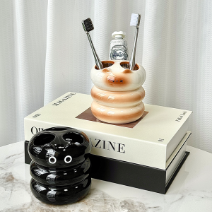 Cute Siamese Cat Electric Toothbrush Holder Bathroom Vanity Countertop Toothpaste Storage Base Ceramic Material Adult Use