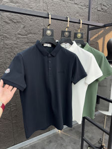สวิป ฤดูร้อน เสื้อโปโลปักลายผู้ชาย ลำลอง แขนสั้น ปกพับได้ สวมใส่สบาย ระบายอากาศได้ดี แฟชั่นสไตล์คนเมือง สีพื้น