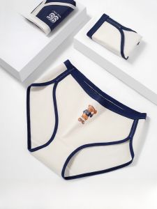 miiow | Antibacterial Cotton Underwear Womens Mid-Waist Triangle Shorts Cute Bear Pattern Comfortable Breathable Spring Fashion
