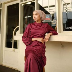 Dress satin silk full serut long dress kondangan Bridesmaids viral dress pesta dress Korean style