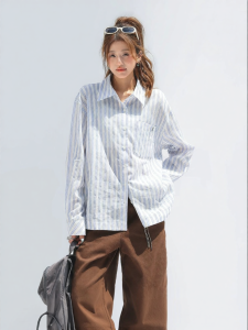 CHANT2nd | Slimming Lightweight Loose Summer Stripe Shirt