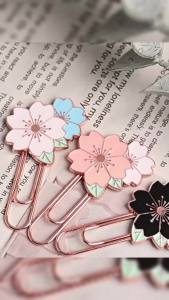 Sudyod 1 ชิ้น ลวดเสียบกระดาษ ที่คั่นหนังสือลายซากุระ คลิปหนีบกระดาษโลหะ Paperclip