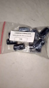 4700uF 10v Electrolytic Capacitor