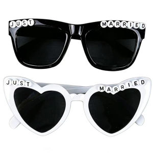 Just Married Sunglasses Wedding Party Favors Square & Heart Shape Bridal Groom Photo Booth Props for Groomsmen Bridesmaids