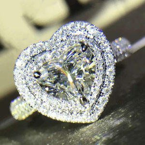 Huitan Romantic Heart Shaped Ring for Women Wedding Engagement Inlaid Shiny Cubic Zirconia Promise Accessories Jewelry Gift