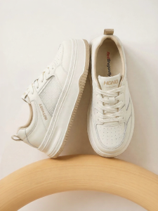 Reddragonfly | Breathable Mesh White Sneakers for Women