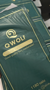 QWOLF ( ทิชชู่ยกแพ็ค 4หิ้ว) แถมตะขอ 1180แผ่น ทิชชู่เช็ดหน้า แขวนผนัง ดึงได้ ยกลัง กระดาษทิชชู่ หนา4ชั้น