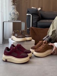 Kasut Kek Span Bersol Tebal Kasut Wanita 2024 Kasut Sukan Serba Baru Penambahan Tinggi Kasut Kasual Warna Gosok Tali Ikat Ringan