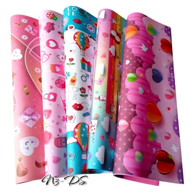 KERTAS KADO HVS SQUEEZY 48x62CM ISI 10 LEMBAR