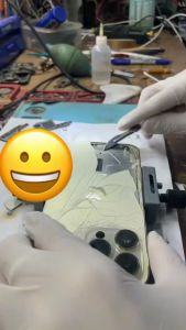 เหล็กแกะฝาหลังมือถือตะกูลผลไม้3ชิ้นแกะแบตแนะนำใช้ร่วมกับน้ำยาละลายกาว