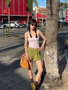 Quần Short Nữ Cạp Cao Kẻ Sọc Xanh Lá Cây Xanh Da Trời Cổ Điển Thoải Mái Mùa Hè 2025 Quần Dài Thường Ngày