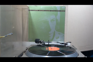 1 แผ่นเสียง 12นิ้ว j38 AV3034 japan แผ่นVG++ ริ้วรอยบาง เสียงรบกวนนิดหน่อยไม่มีรอยลึก แผ่นล้างสะอาดแล้ว ปกVG++มีตำหนิขอบนิดหน่อย ขอบไม่ขาด สันไม่ทะลุ