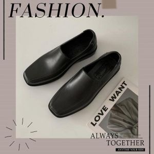 Wulove  พร้อมส่ง รองเท้าคัทชูคุณผู้ชาย สายใช้งานเรียนทำงานห้ามพลาด ราคาคุ้มค่าทรงสวย วัสดุเป็นยางเหมาะกับอากาศหน้าฝน สั่งเลยพร้อมจัดส่ง