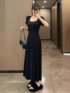 plus Size French Style Knitted Dress Womens Summer Slimming Long Dress with Built-In Chest Pad Waist-Cinching Hip-Covering