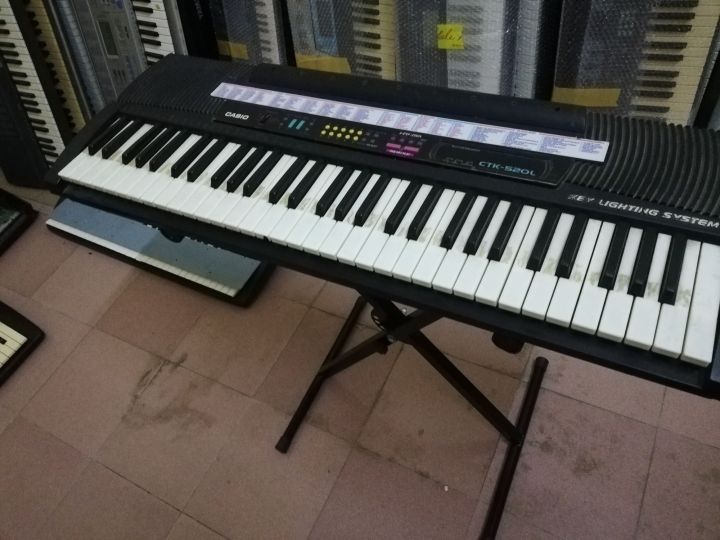 %C4%90%C3%A0n%20organ%20Casio%20CTK%20520%20L%20-%20Image%203