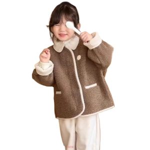 Girl Outwear Stylish Autumn and Winter 2025 New Arrival Western Style Childrens Winter Clothing Female Youth Winter Velvet Sweater