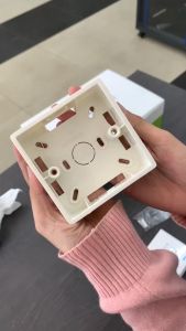 OUTBOW BOX WALL FACE PLATE MINIPRO