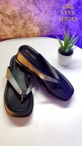 Sandal Jepit Wanita Wedges Karet Import Balance Hak Sedang 1324-9B