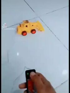 Mainan Anak Mobil Konstruksi Remote Control Pakai Kabel OCT 6722 /Mainan Keren Anak Mobil Construksi RC Kabel Ukuran Kecil  Menggunakan Baterai Contruction Truck Remote Control Maju Mundur Cocok Untuk Anak CowoK