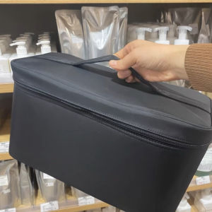 Waterproof Portable Makeup Bag Hard Style Japanese Minimalist Design Lightweight Handheld Square Wash Bag Organizer Box