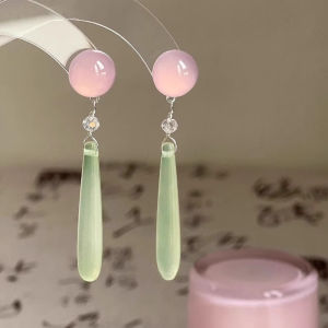 New Chinese Style Jadeite Pink Waterdrop Earrings Women Elegant Small Design Cold Tone Ear Jewelry Fashionable Accessories