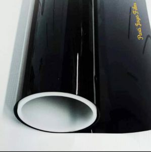 Stiker Kaca Film Peredam Panas Matahari Anti silau Untuk Jendela Kaca Mobil dan Gedung Bahan The Best Kuality sudah ada Lem nya tinggal tempel