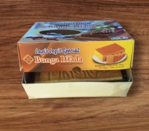 Lapis Legit 900 gram Spesial Spekuk Bunga iffada