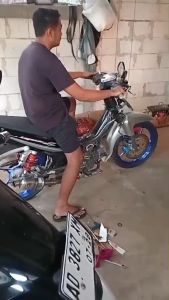 Knalpot CLD C3 Bulat 20 Untuk Motor Bebek Leher Road Race