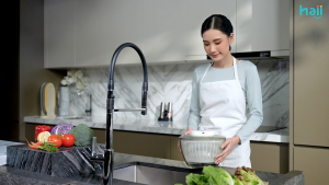 haii Salad spinner เครื่องสลัดน้ำออกจากผักไฟฟ้า