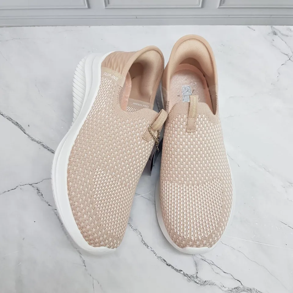 SEPATU SKECHERS SLIP INS SHINY WOMEN/SKECHERS SLIP INS SHINY