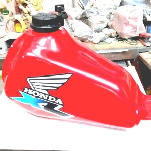HONDA XL125SD FUEL TANK UNIT/ GASOLINE TANK UNIT WITH TANK CAP (WITH 2-KEYS) *(LOCALLY FABRICATED FIBERGLASS TANK) *(WITH FEW CHIPS ON SURFACES) *(FOR: PART#175A1-KB1-650ZA) *(G-CSED/EB) *(GNCA/EU) *(-FTA8)