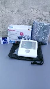 BEURER Blood Pressure Monitor BM28 (5 Year Guarantee)