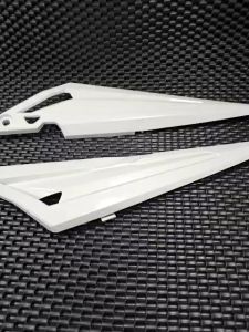 Tam Giác Nhỏ bên phải màu trắng exciter 2005-2010 yamaha chính hãng dành cho ae