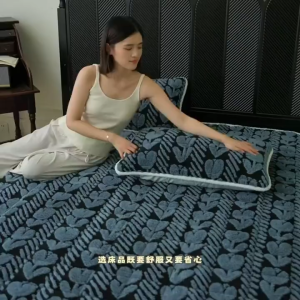 New Style Color Yarn Jacquard Bed Sheet Comfortable Cotton Wool Bed Sheet Thickened Quilted Bed Sheet