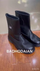 Ủng bảo hộ lao động Kcep màu đen chất liệu da bò và mũi thép bảo vệ chân- Hình thật